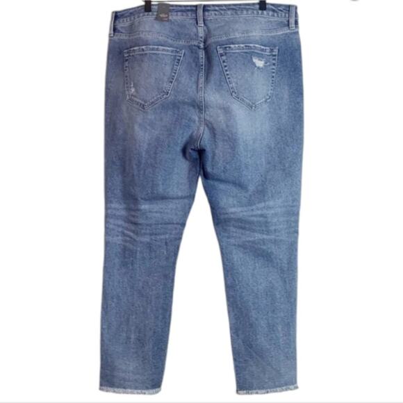 Torrid High Rise Straight Jeans Button Fly Distressed‎ Plus Size 22 New - Picture 8 of 11